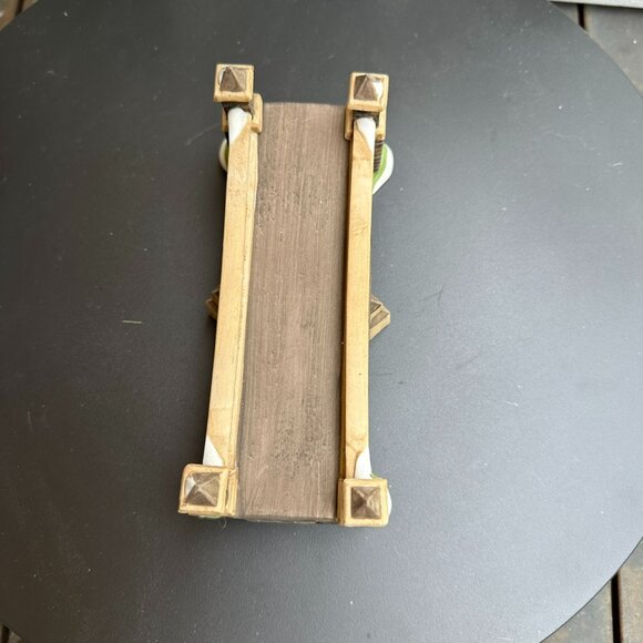 Dept 56 Stone Train Tressel, Dickens Christmas Village Decorations from 1988 - Picture 7 of 11